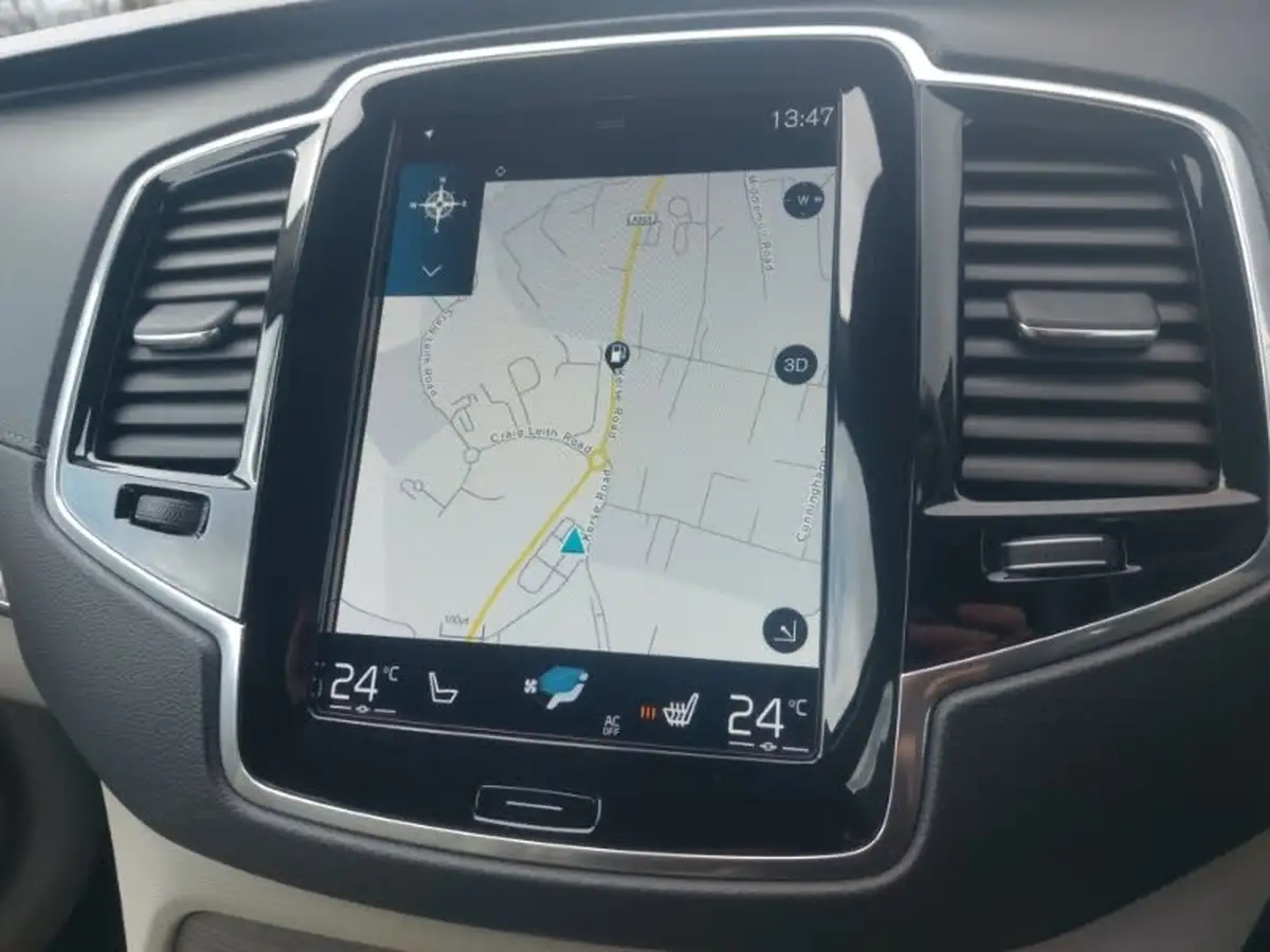 2021-volvo-xc90-20td-b5-inscription-big-9