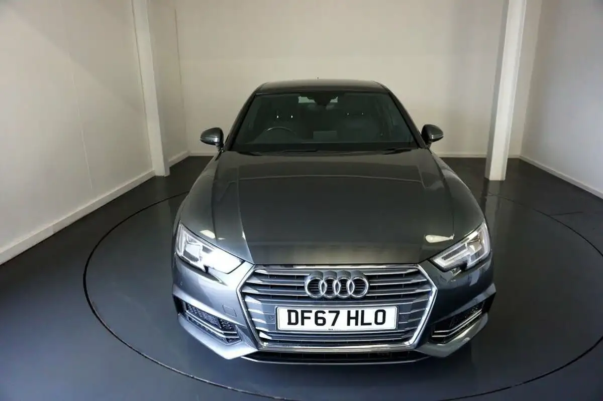 2017-audi-a4-20-tfsi-s-line-tronic-big-12