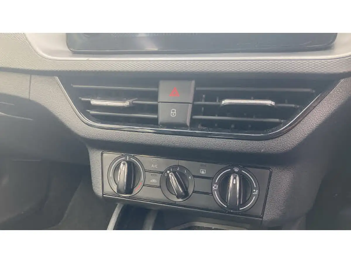 2022-skoda-kamiq-10-tsi-se-95ps-big-22