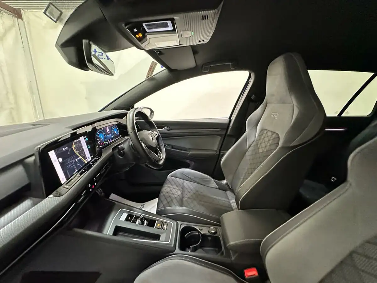 2022-volkswagen-golf-15-etsi-r-line-150ps-estate-big-29