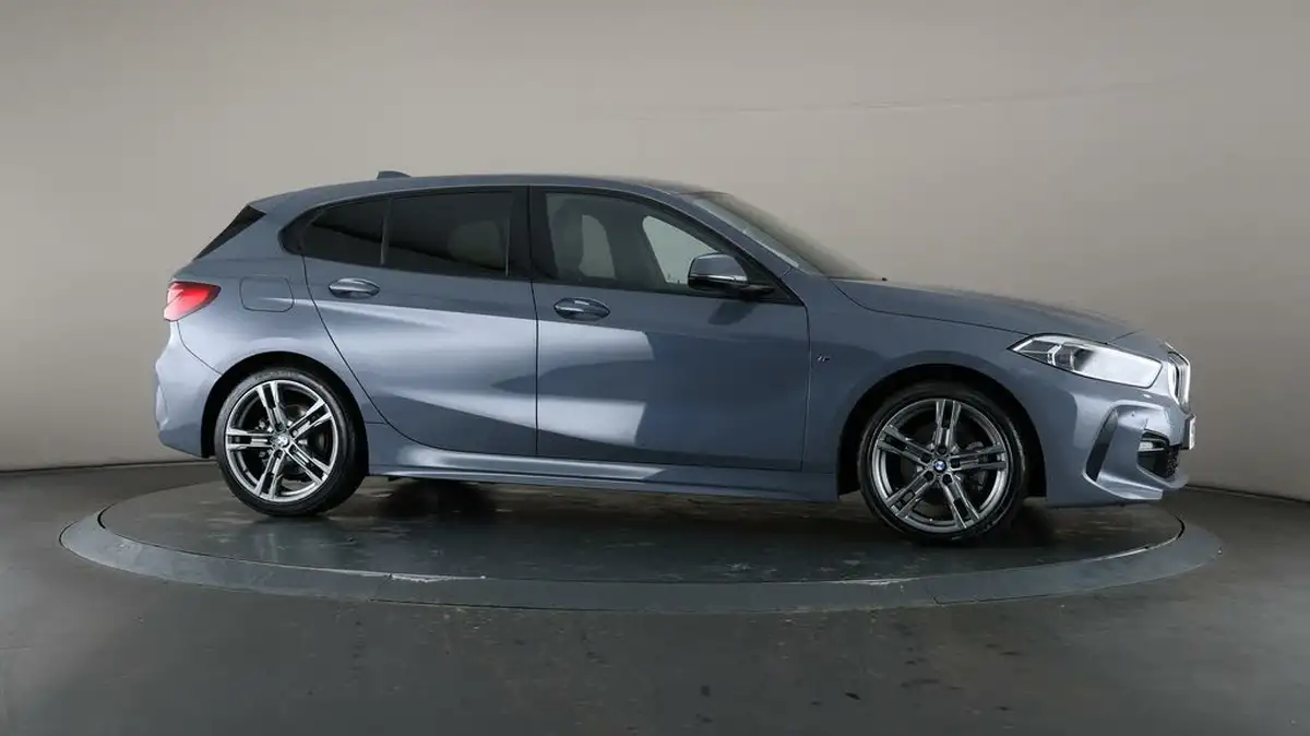 2021-bmw-1-series-15-118i-m-sport-lcp-dct-big-51