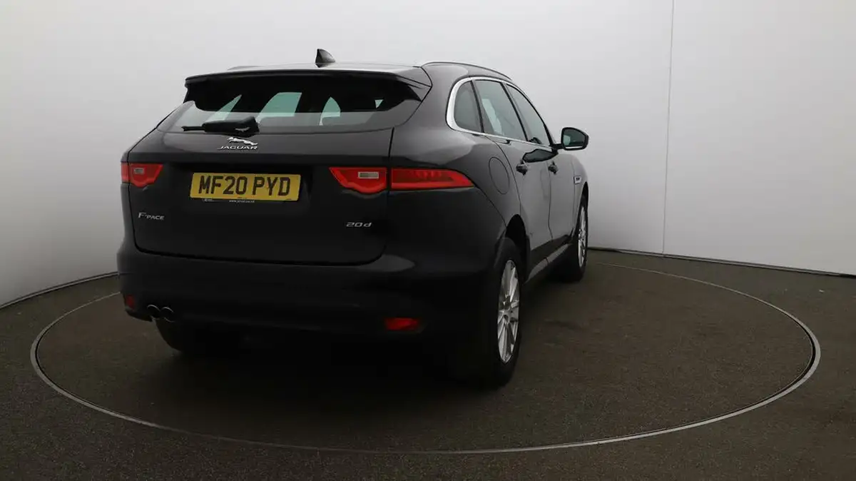 2020-jaguar-f-pace-20-i4d-portfolio-180ps-auto-big-48
