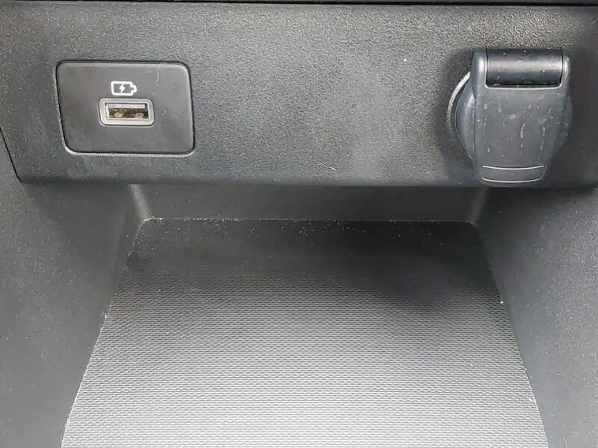 2022-dacia-sandero-stepway-10-tce-comfort-90bhp-auto-big-16