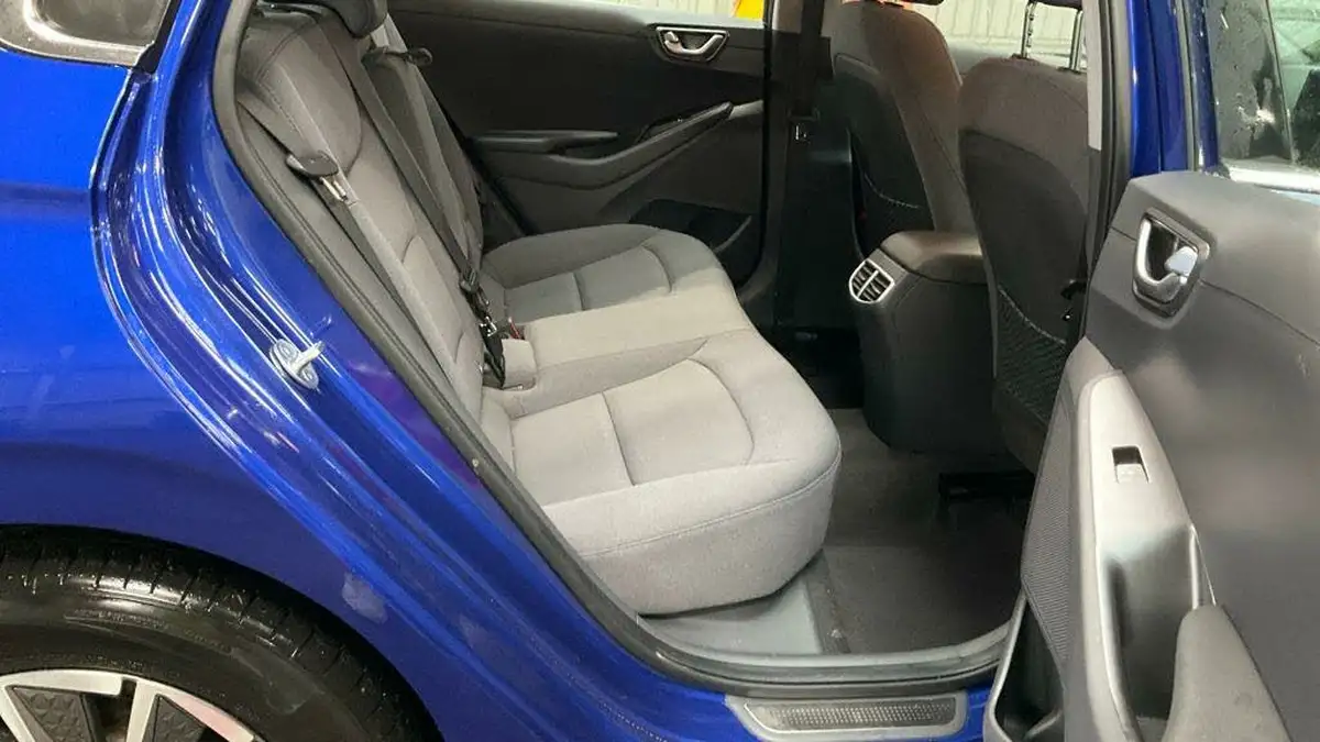 2020-hyundai-ioniq-e-premium-electric-100kw-big-5