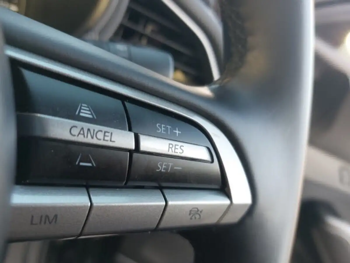 2021-mazda-cx-30-20-e-skyactiv-x-se-l-lux-big-17