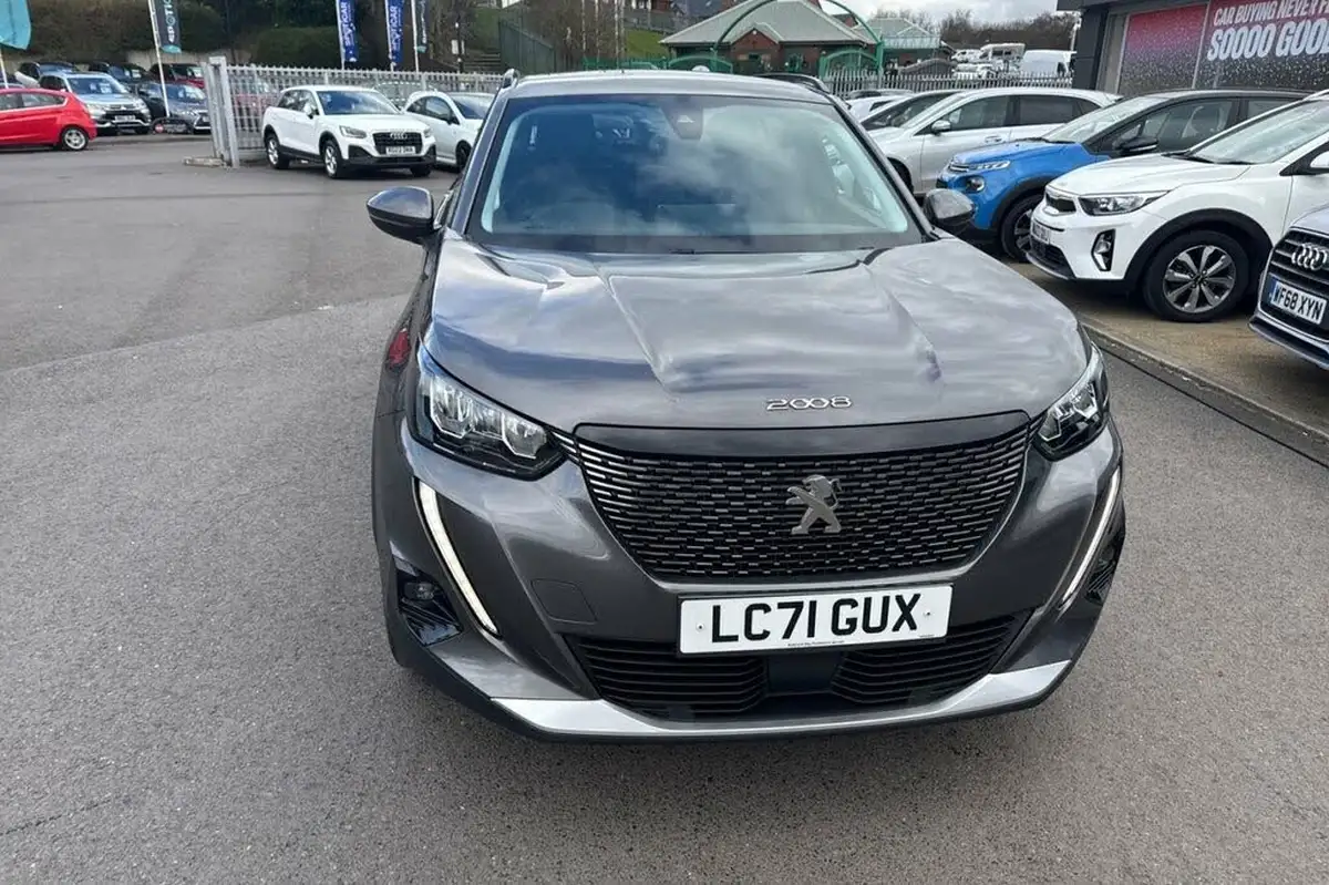 2021-peugeot-2008-suv-12-puretech-allure-premium-130bhp-big-45