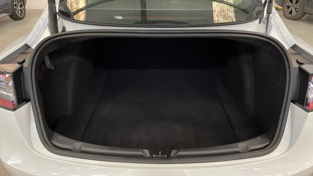 2021-tesla-model-3-e-long-range-awd-big-14