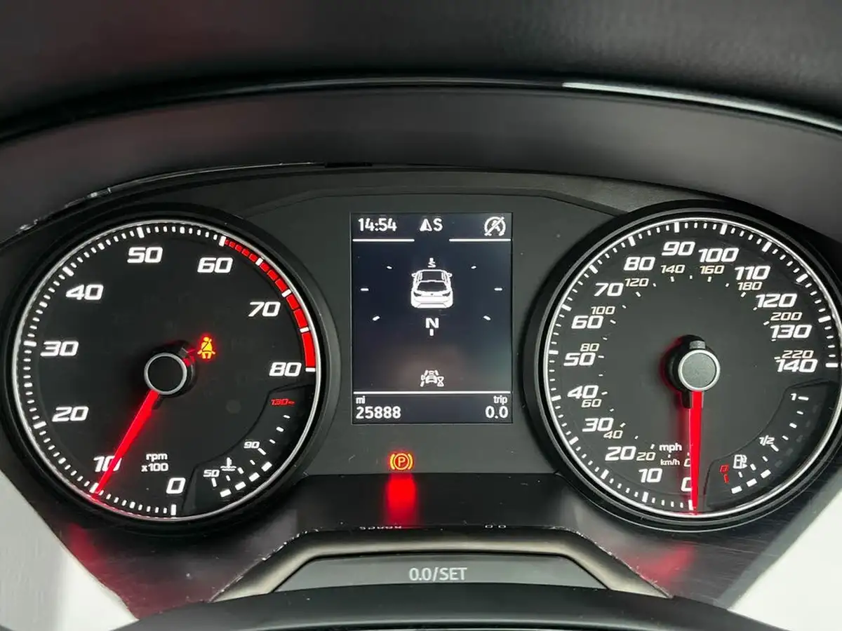 2021-seat-arona-10-tsi-fr-red-edition-big-30