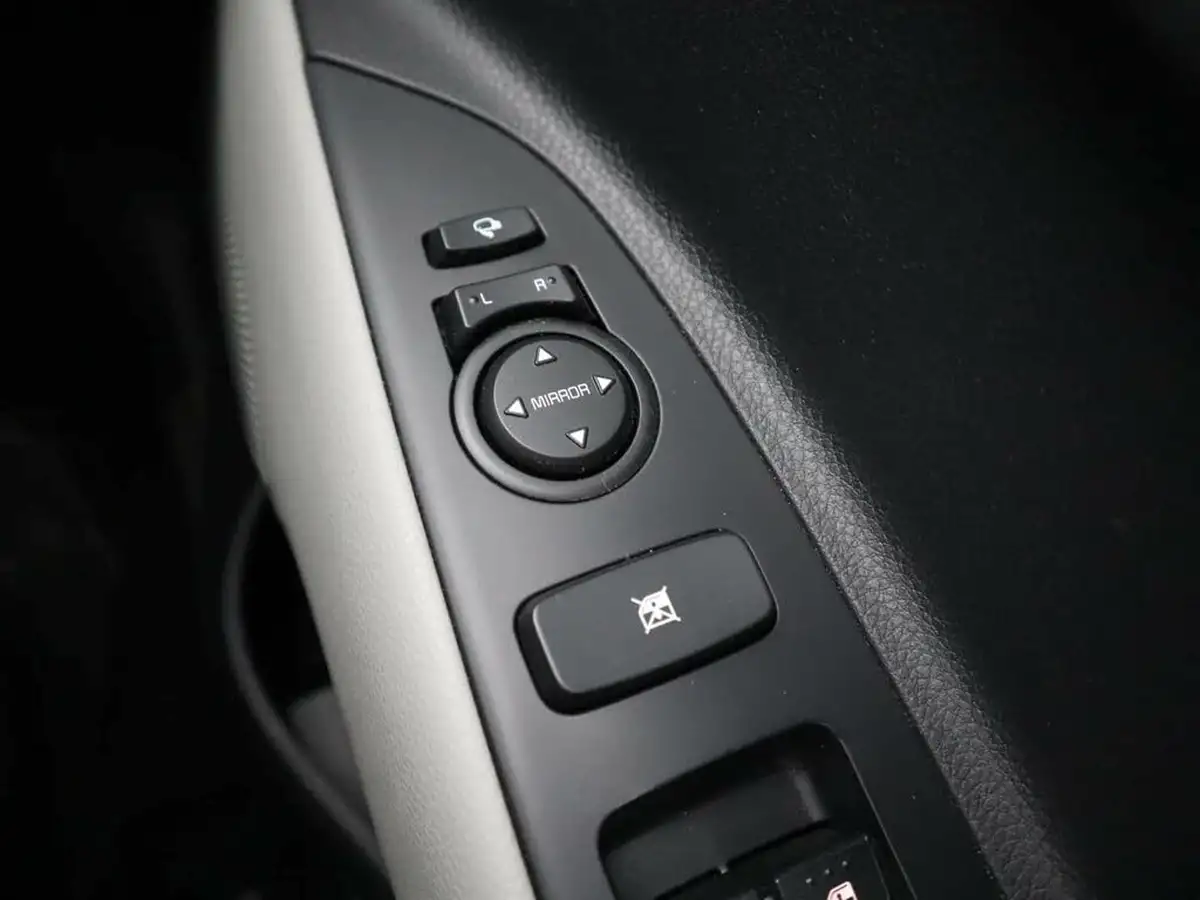 2021-kia-stonic-10-t-gdi-connect-big-37