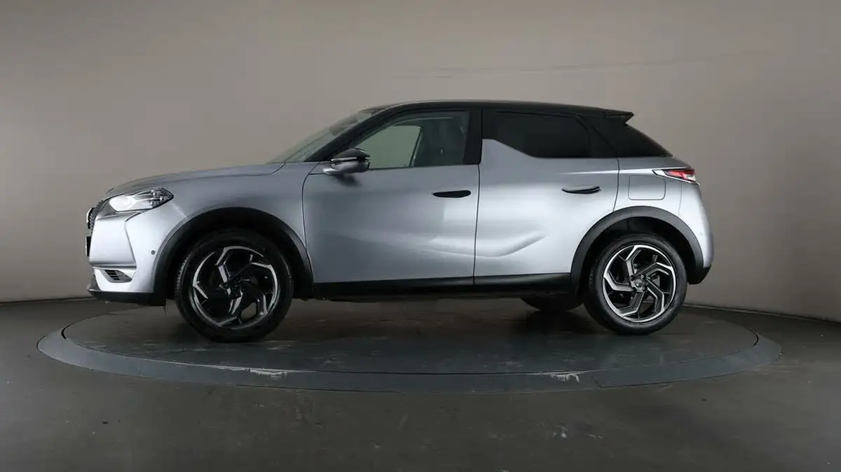 2022-ds-ds-3-crossback-12-puretech-rivoli-130ps-big-32
