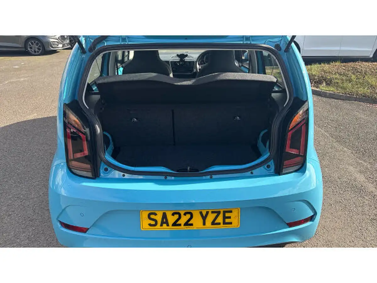 2022-volkswagen-up-10-up-5d-big-3