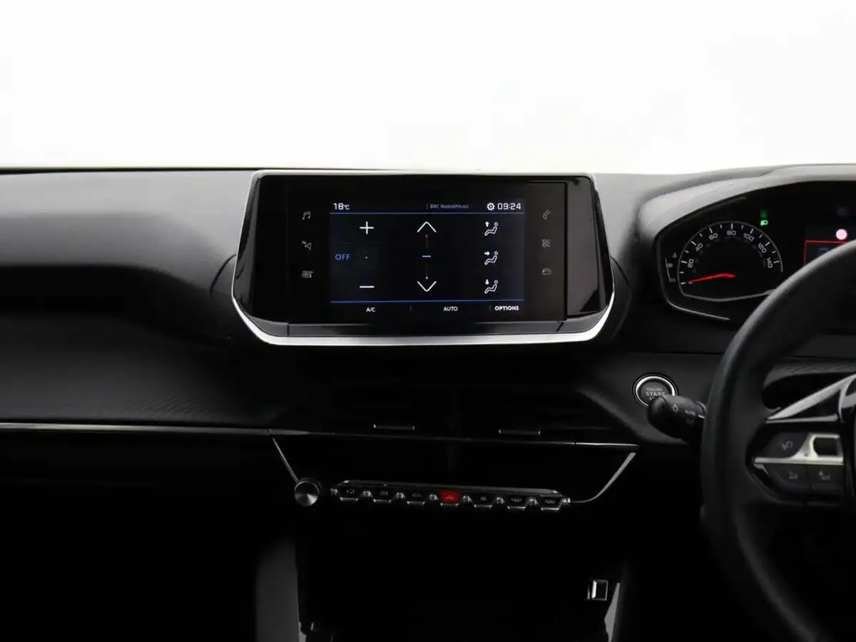 2022-peugeot-2008-suv-12-puretech-active-premium-big-6