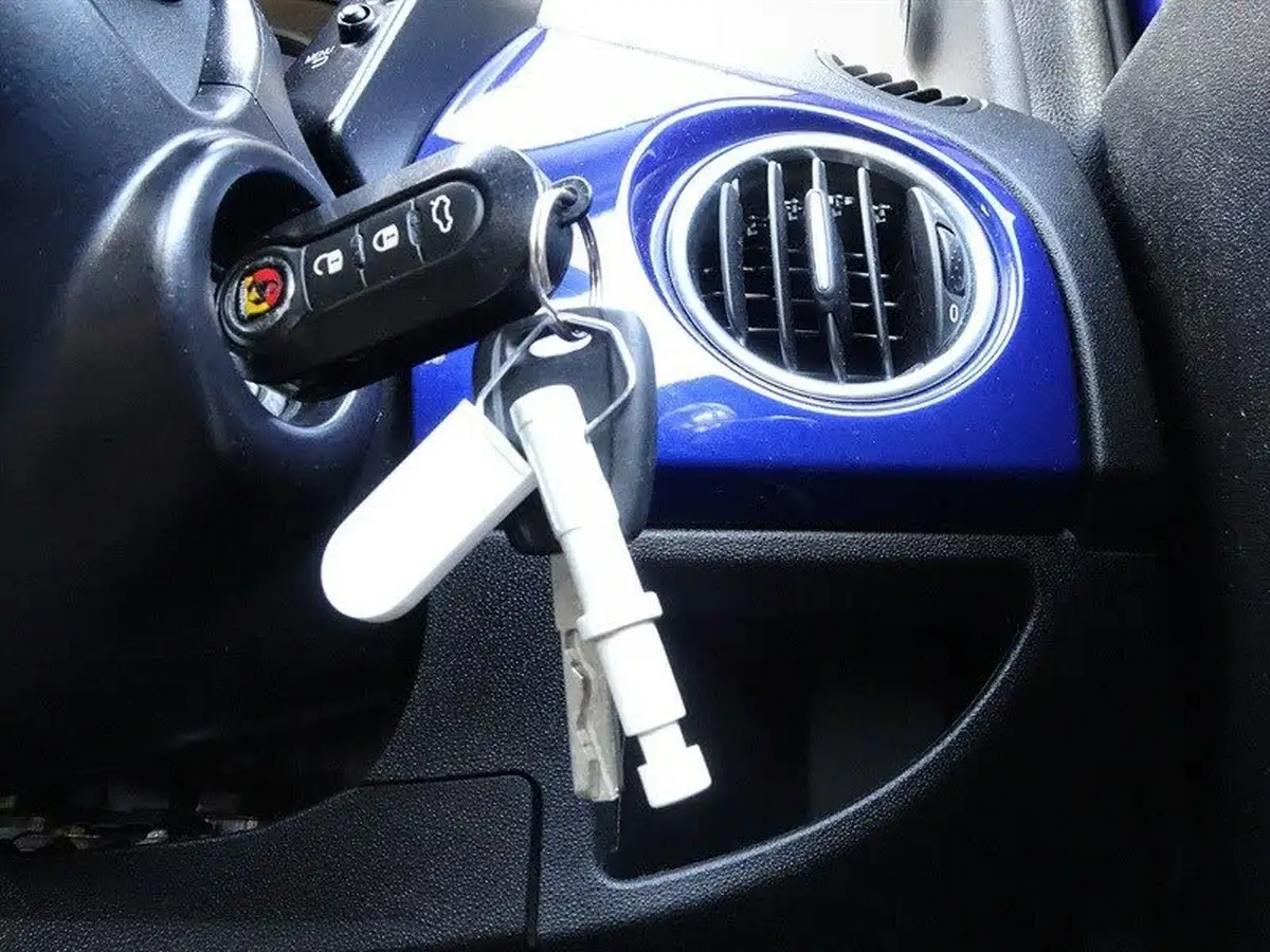 2018-abarth-595-14-tjet-big-26