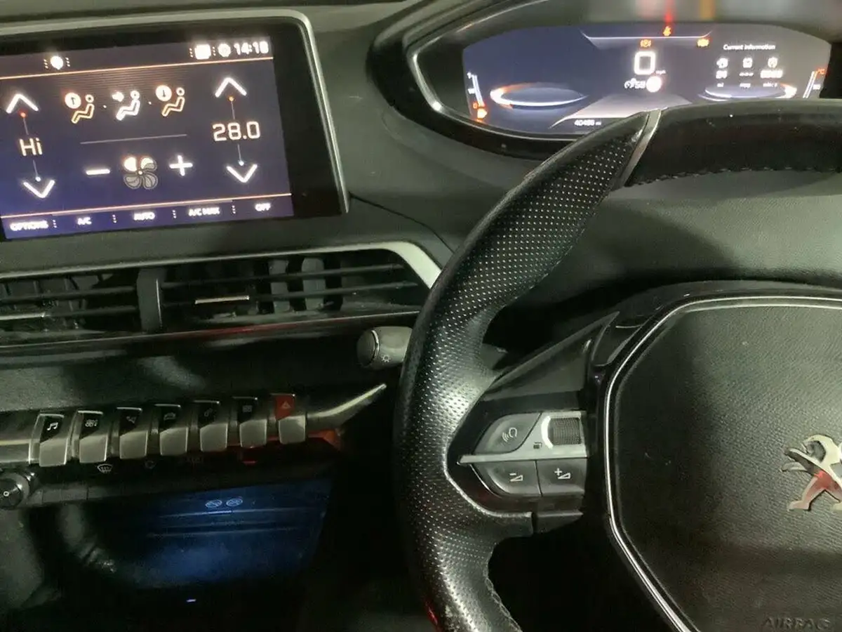 2019-peugeot-5008-suv-12-puretech-gt-line-big-12