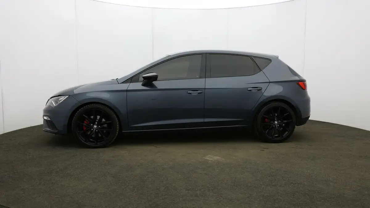 2019-seat-leon-20-tsi-fr-sport-hatchback-big-63