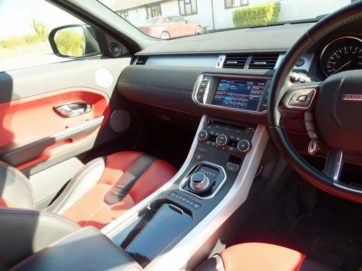 2011-land-rover-range-rover-evoque-20-dynamic-hatchback-5d-big-34