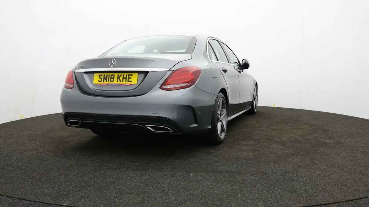 2018-mercedes-benz-c-class-21d-c220d-amg-line-ss-saloon-4d-9g-tronic-plus-big-74