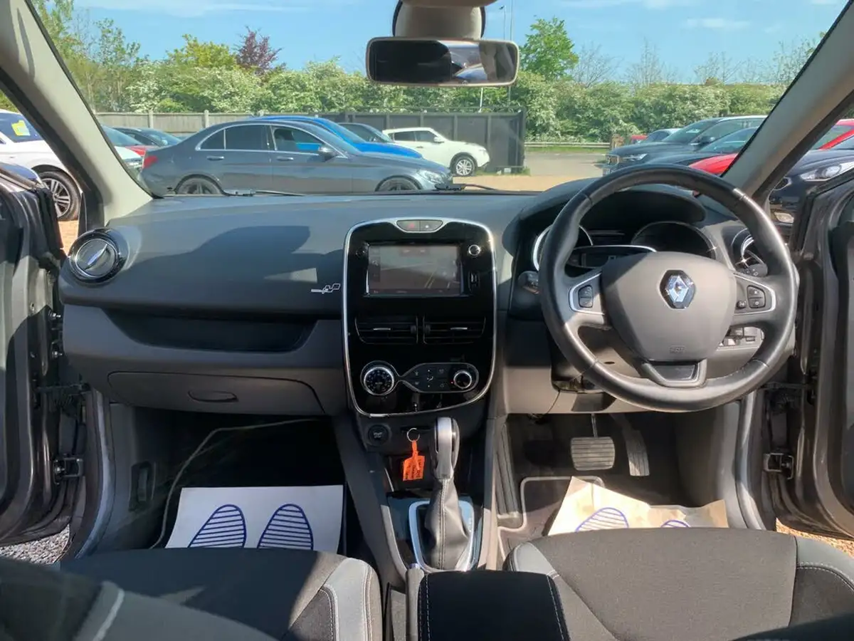 2016-renault-clio-15dci-dynamique-s-nav-90bhp-edc-auto-big-28