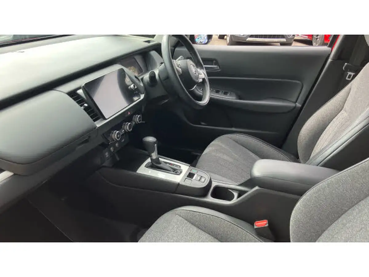 2022-honda-jazz-15-i-mmd-ex-107ps-big-1