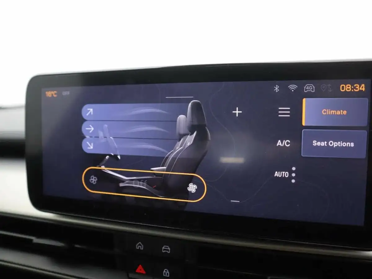 2024-jeep-avenger-12-gse-summit-e-hybrid-48v-auto-big-16