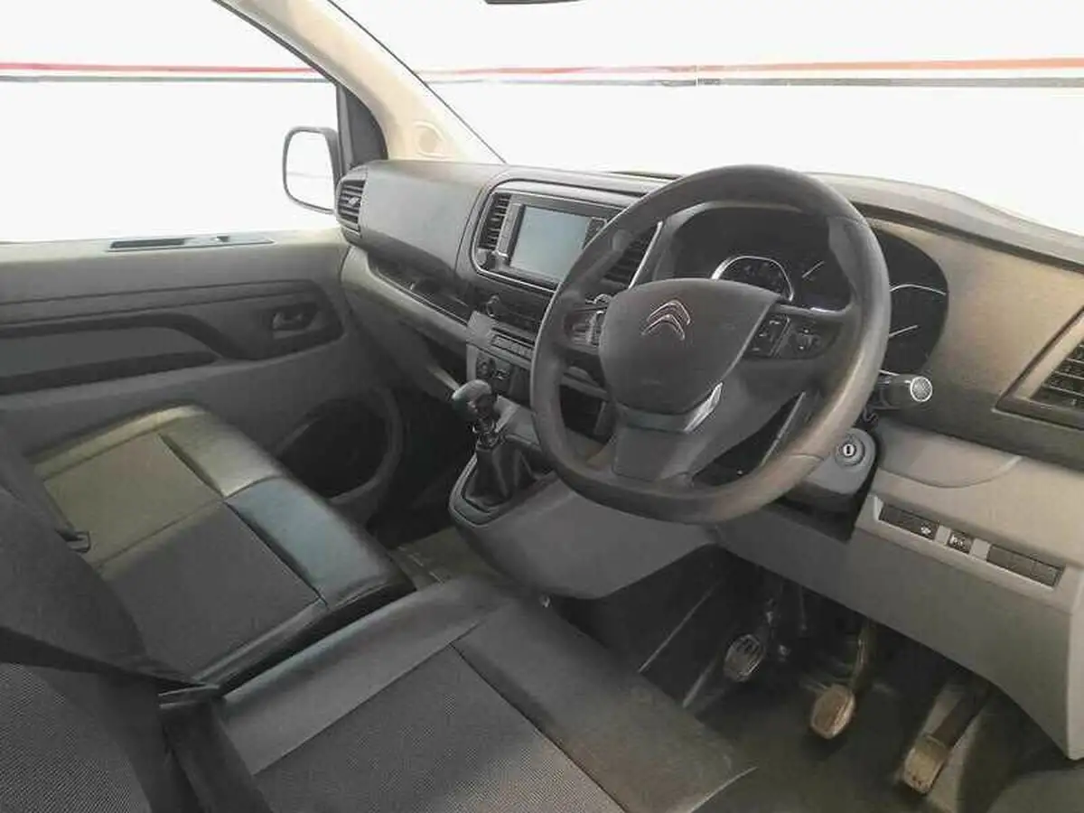 2020-citroen-dispatch-15bluehdi-enterprise-m-1000-100pseu6dt-e-big-8