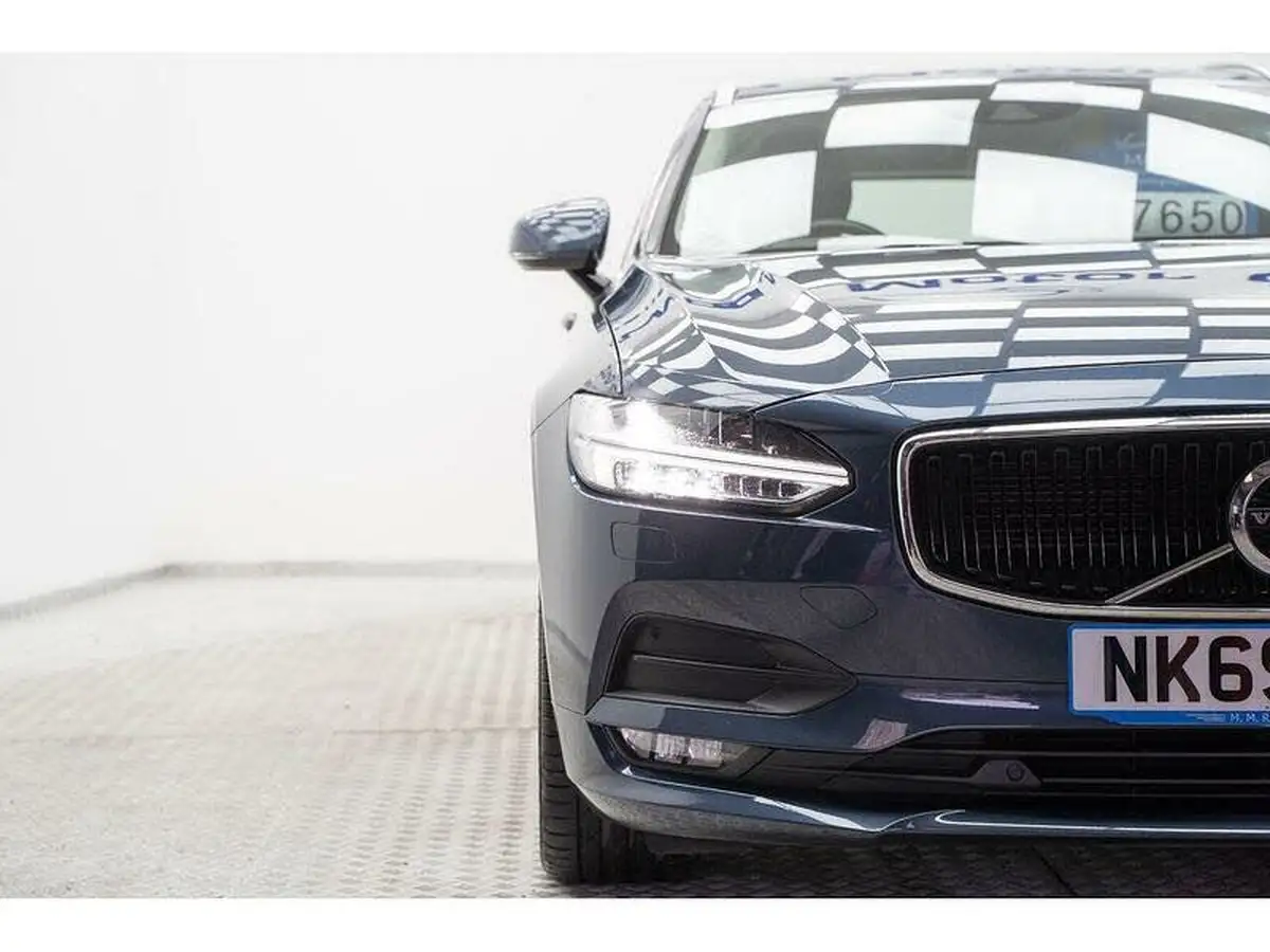 2019-volvo-v90-20-t4-momentum-plus-big-4