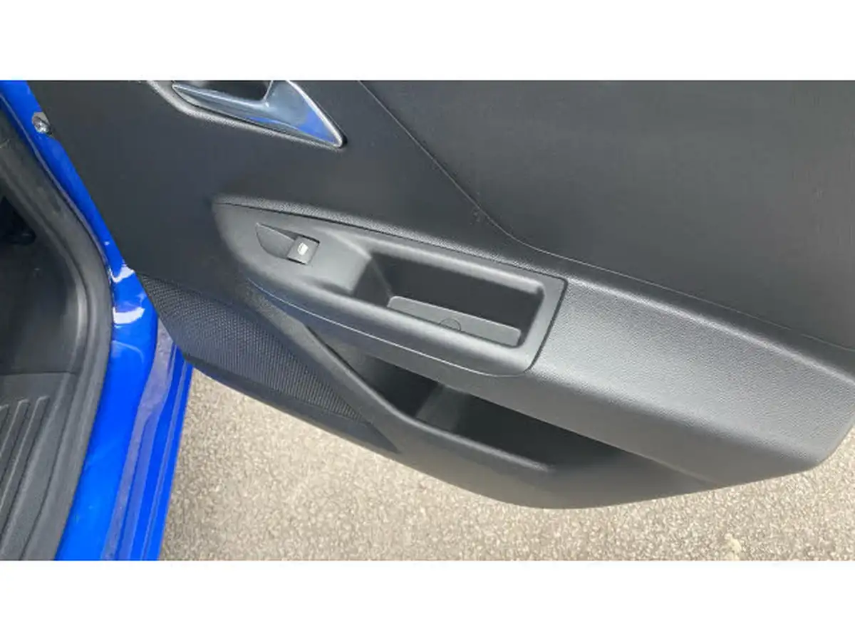 2022-vauxhall-mokka-e-elite-premium-big-42