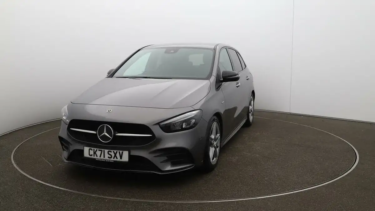 2021-mercedes-benz-b-class-13-b200-amg-line-premium-edition-big-30