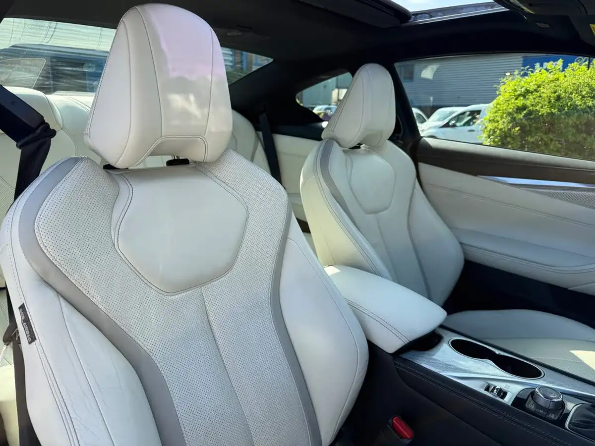 2018-infiniti-q60-30t-sport-tech-big-52