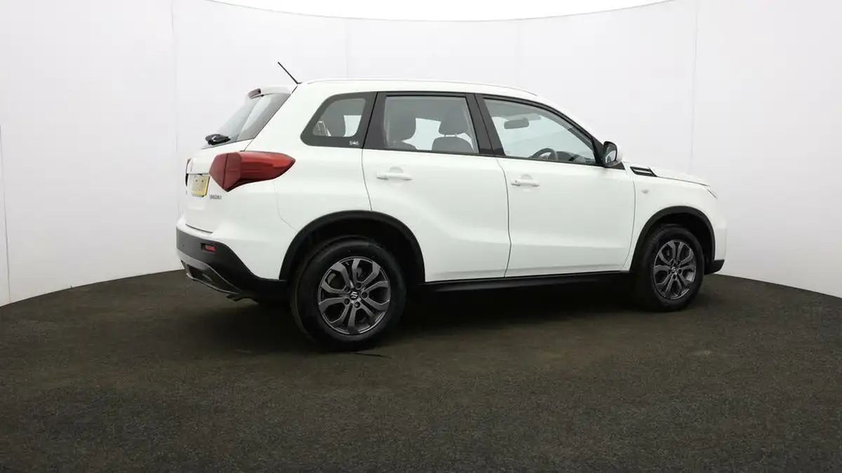 2018-suzuki-vitara-10-boosterjet-sz4-big-48