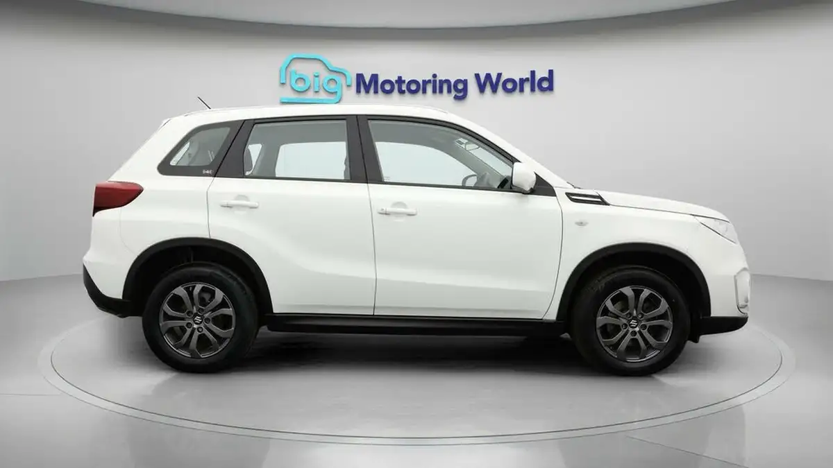 2018-suzuki-vitara-10-boosterjet-sz4-big-7
