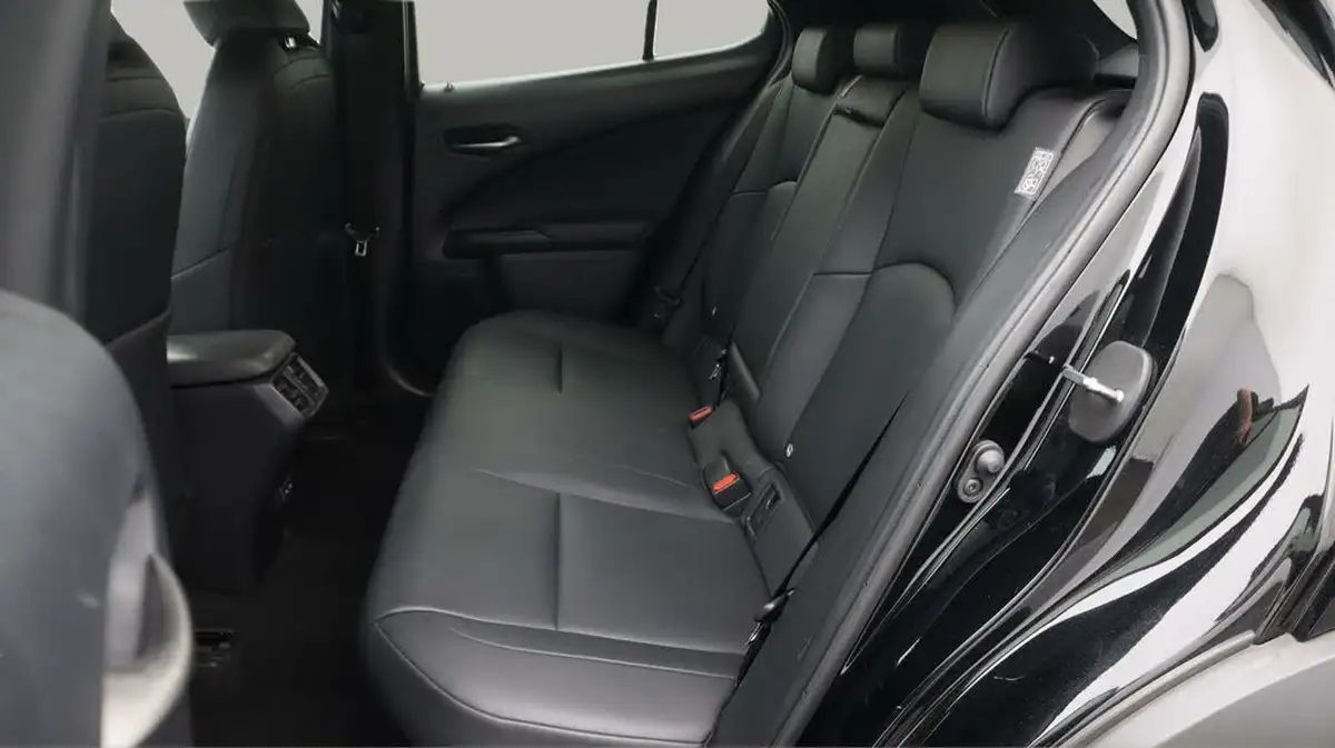 2021-lexus-ux-250h-20-ux-184bhp-without-navigation-big-16