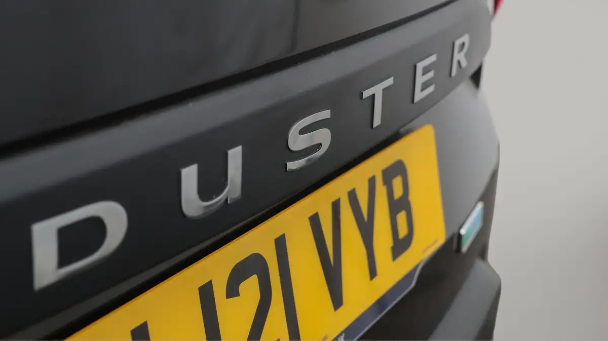2021-dacia-duster-10-tce-essential-100bhp-bi-fuel-station-wagon-5d-big-20