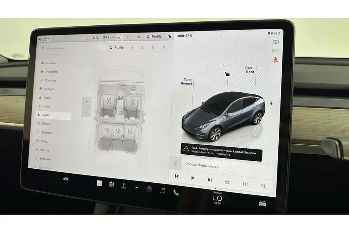 2023-tesla-model-y-e-rwd-big-37