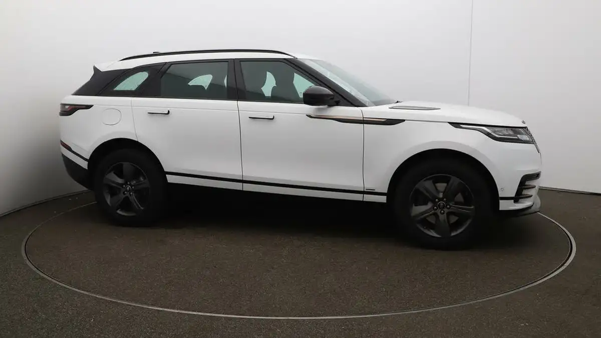 2021-land-rover-range-rover-velar-20-d200-r-dynamic-big-48