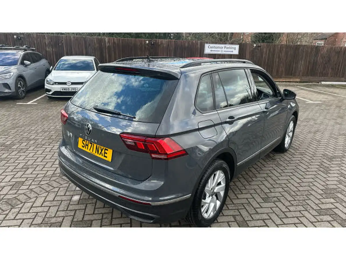 2022-volkswagen-tiguan-15-tsi-life-150ps-big-25