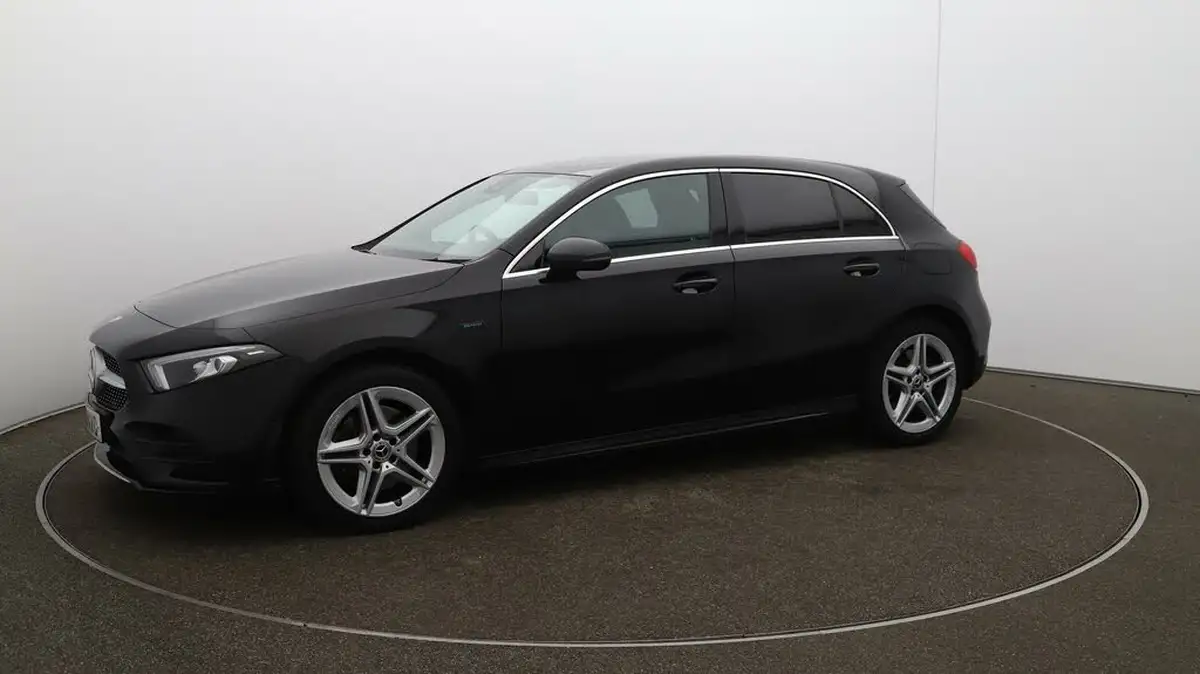 2021-mercedes-benz-a-class-13-a250e-amg-line-hatchback-5d-big-60