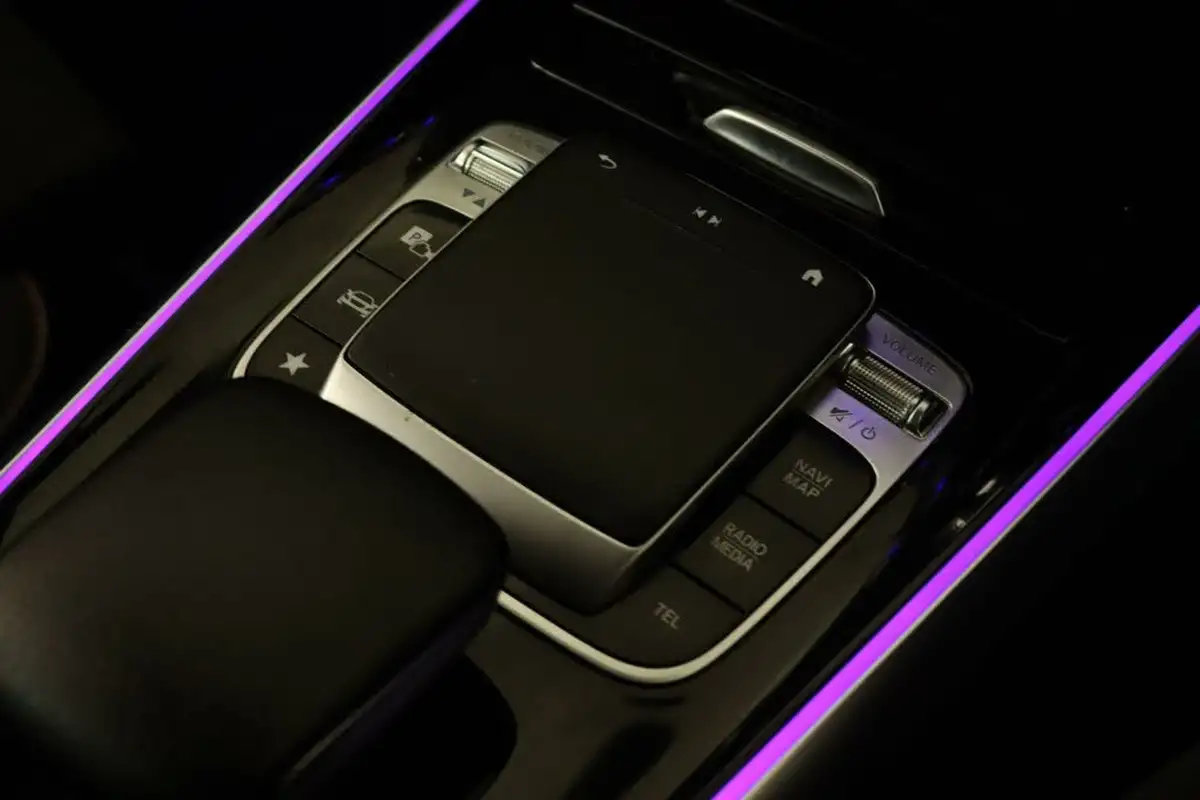 2019-mercedes-benz-b-class-20d-b200d-amg-line-premium-big-23
