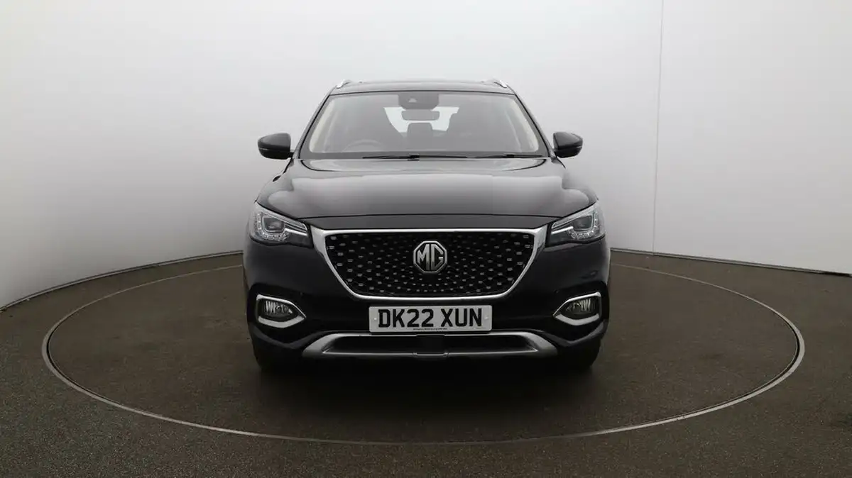 2022-mg-hs-15t-gdi-exclusive-162ps-big-2