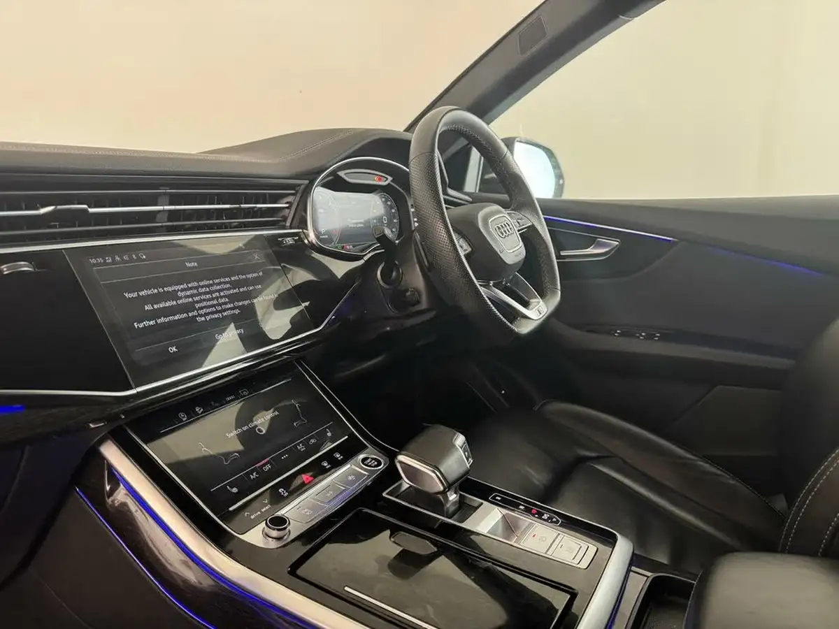 2023-audi-q8-30-50-tdi-black-edition-big-13