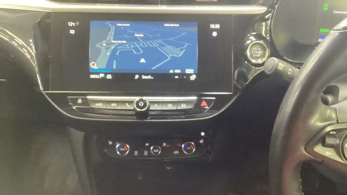 2022-vauxhall-corsa-e-elite-premium-big-10