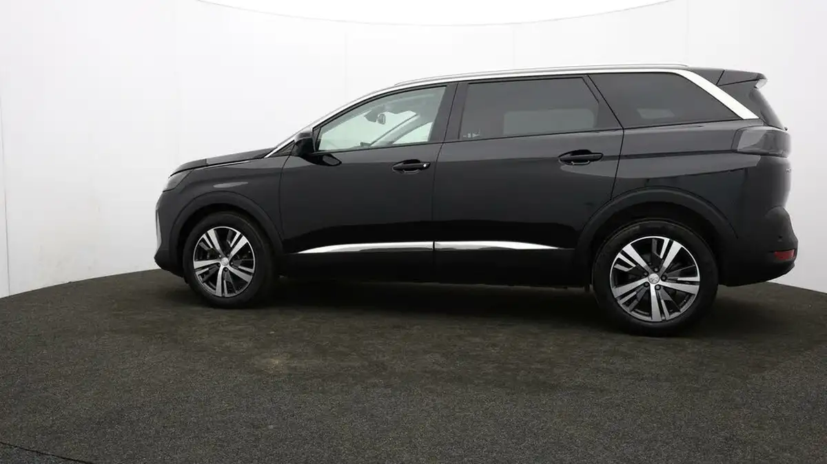 2021-peugeot-5008-suv-12-puretech-allure-big-64