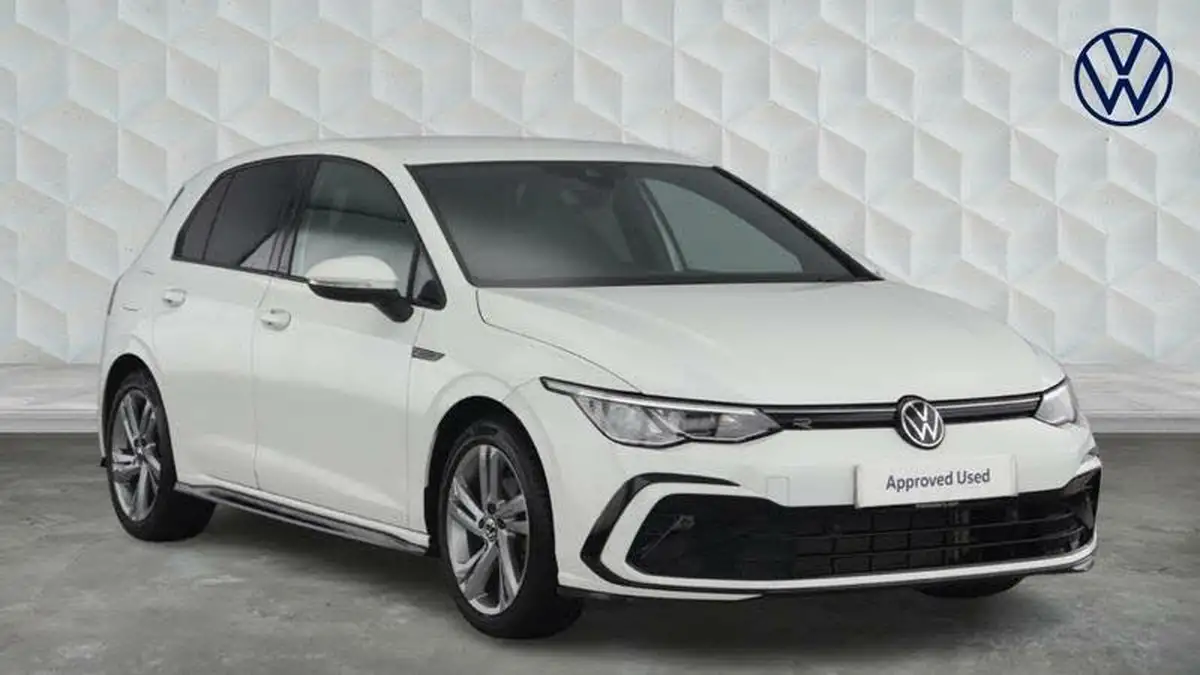 2022-volkswagen-golf-15-etsi-r-line-150ps-hatchback-big-0