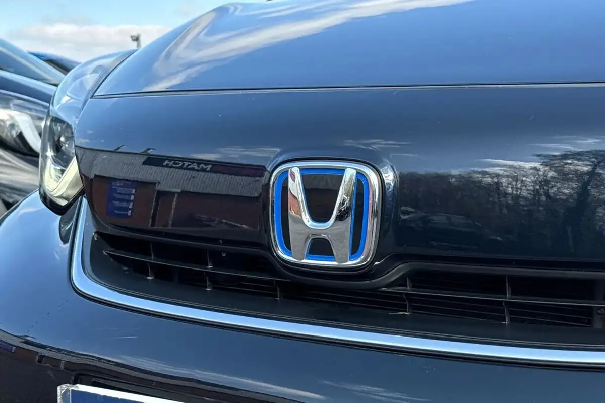 2021-honda-jazz-15-i-mmd-ex-107ps-big-25