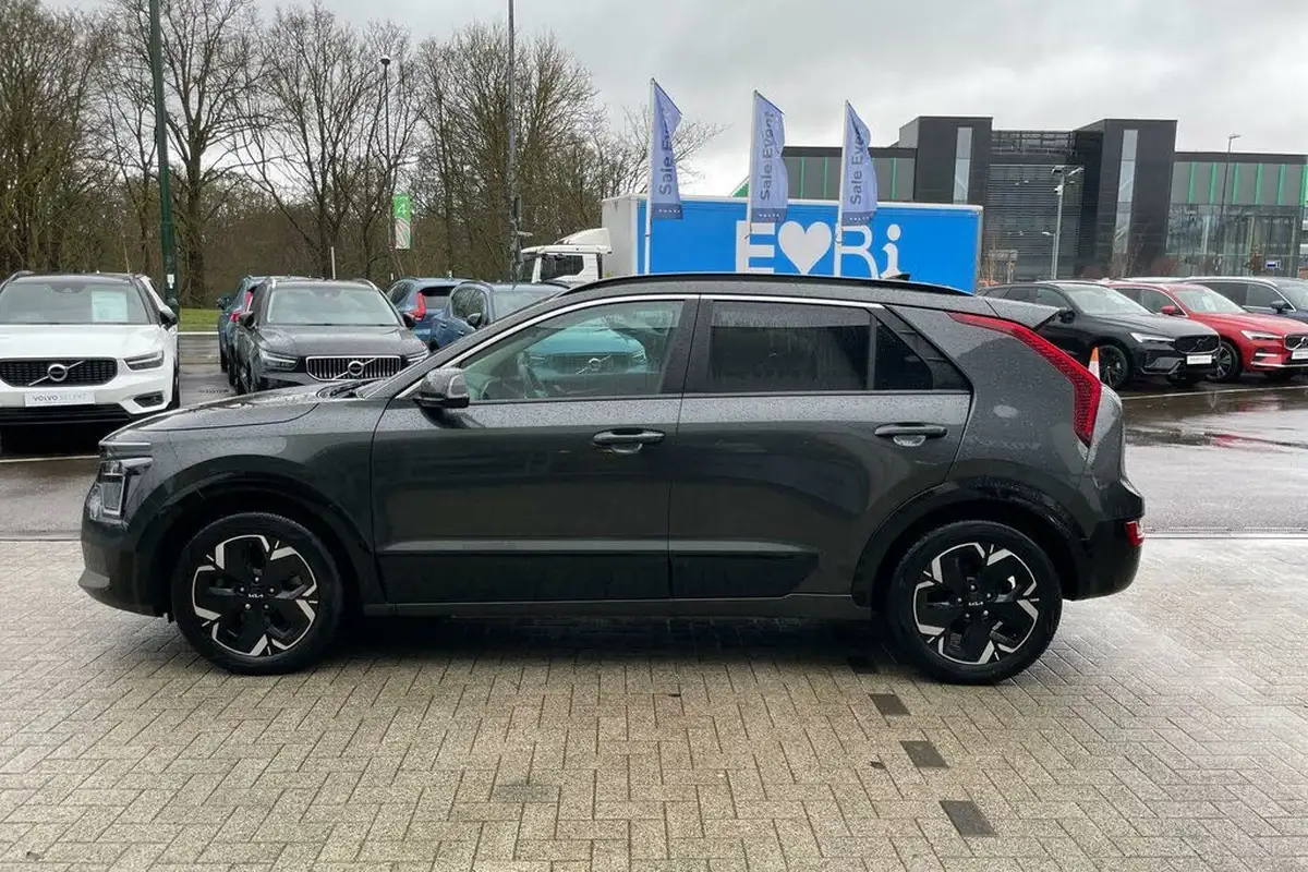 2022-kia-e-niro-ev-3-big-9