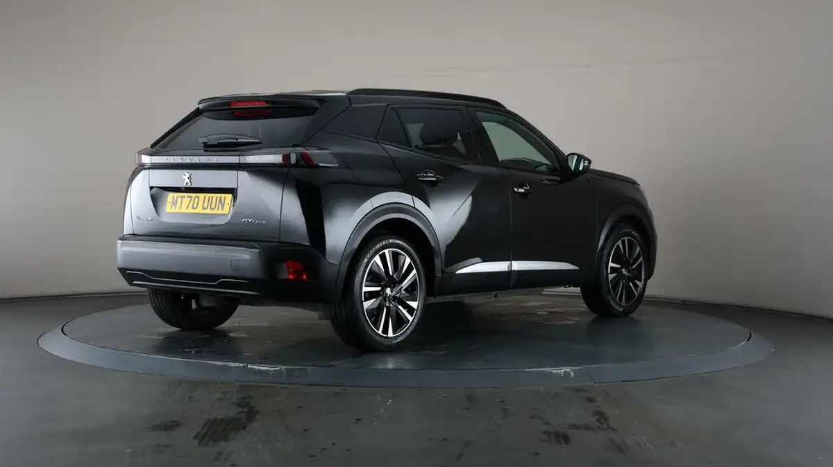 2020-peugeot-2008-suv-e-gt-big-59
