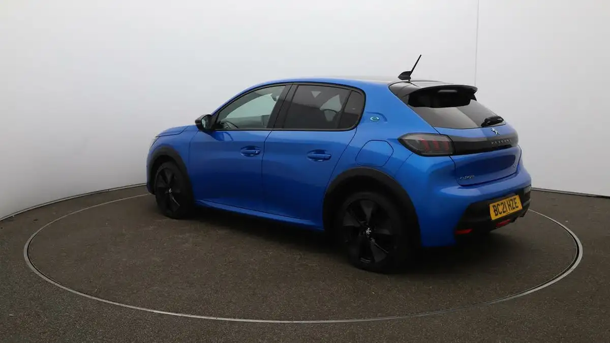 2021-peugeot-208-e-gt-50kwh-big-56