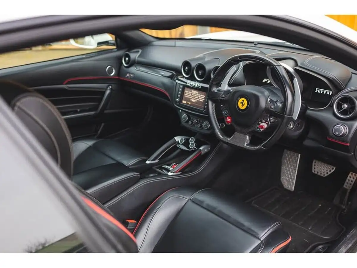 2013-ferrari-ff-63-big-21
