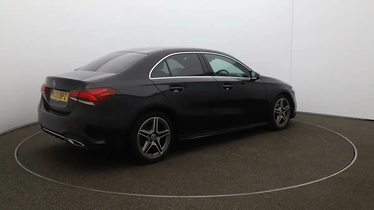 2020-mercedes-benz-a-class-15d-a180d-amg-line-saloon-4d-7g-dct-big-44