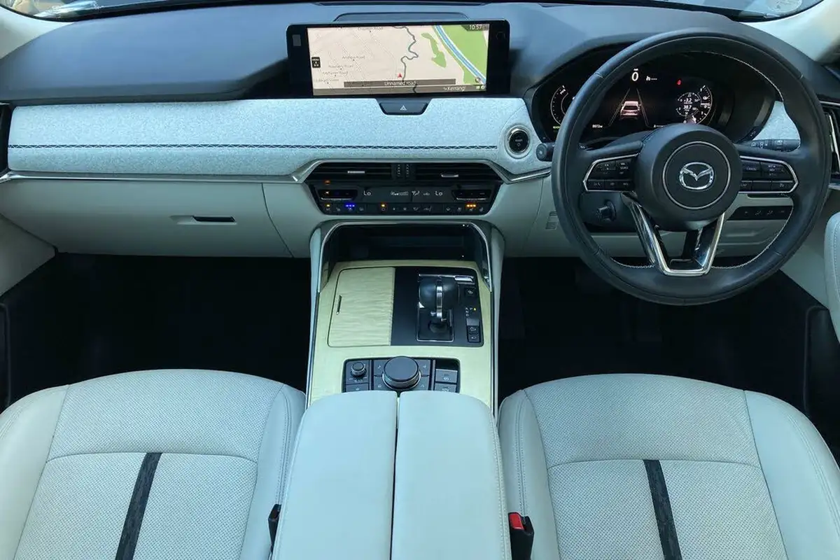 2023-mazda-cx-60-25-e-skyactiv-takumi-big-12